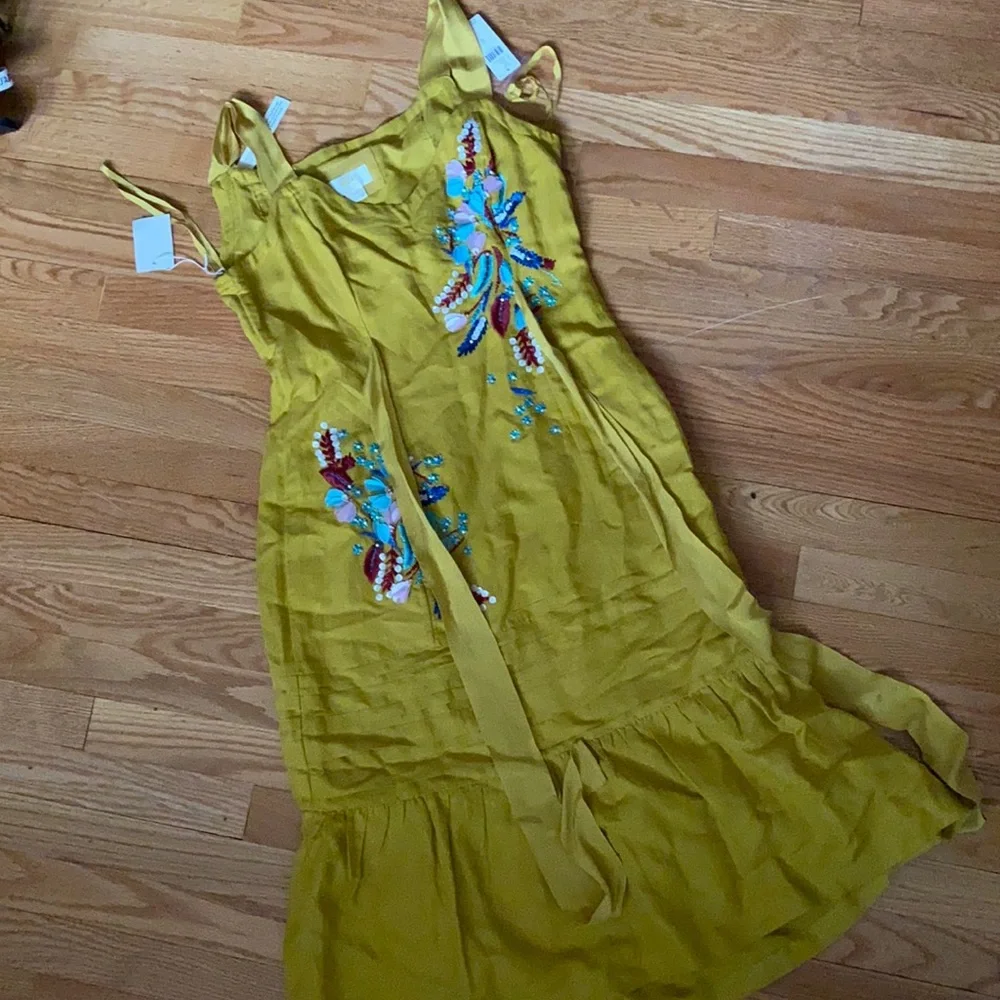 Flared hem dress - Picture 1 of 7